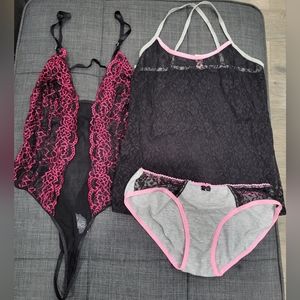 Women's sleepwear and intimates,  size Large,  good condition